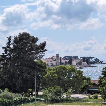 Studio Apartment Ljubica For 2 Persons 150M From The Beach Poreč Exterior foto