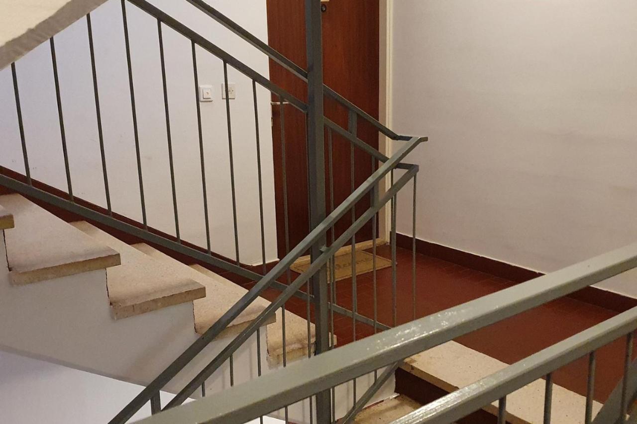 Studio Apartment Ljubica For 2 Persons 150M From The Beach Poreč Exterior foto